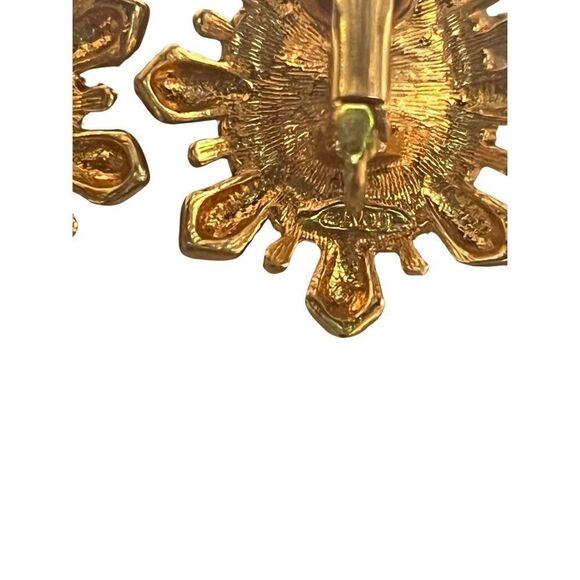 Vintage Avon Gold Tone Starburst Blue Rhinestone Clip On Earrings - Picture 6 of 11
